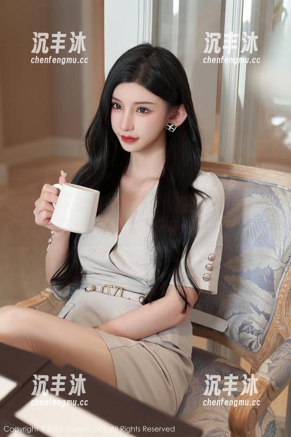 秀人网 - 谁说旗袍只能优雅？下载苏韵锦写真，给你点不一样的感觉！
