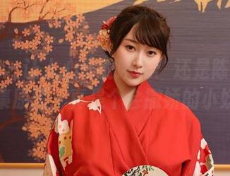 秀人网 – 让人心动的瞬间：还是陈梵妮少女全集原图，真是个会撒娇的小妖精。