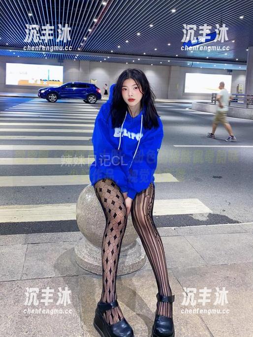 微密圈 - 细腻与大胆：粉色的猪陈佩奇韵味少妇作品，视觉的荡漾