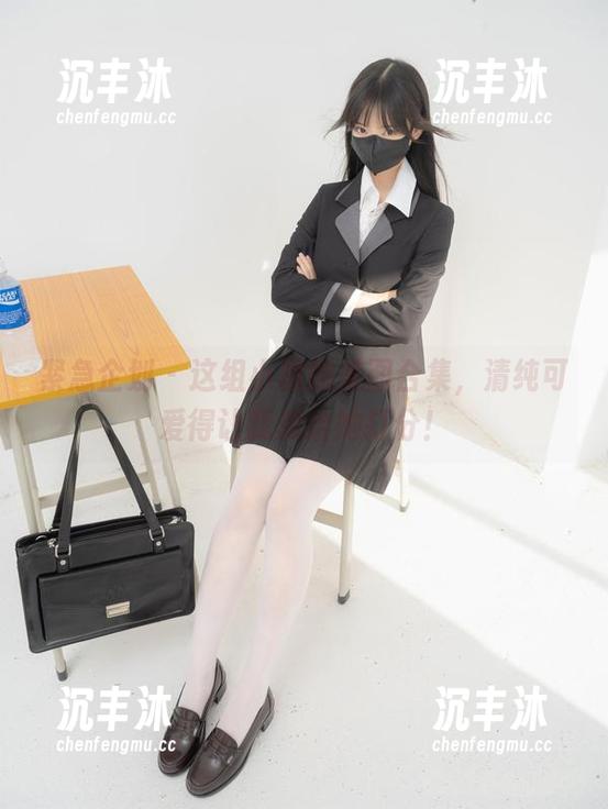 紧急企划 - 这组小恩的美图合集，清纯可爱得让我想给她打分！