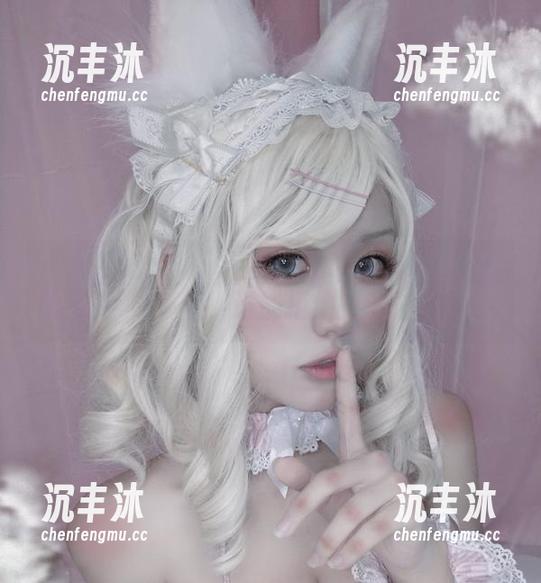 恶魔姐姐图集：芊川一笑MNK的精选视角，谁能拒绝？