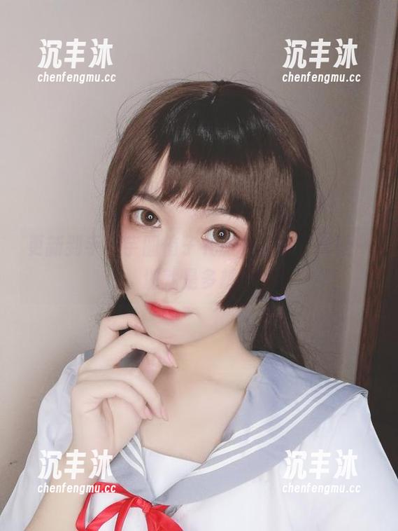 更新到手！芋圆侑子礼服作品集，轻轻一划就是多想！