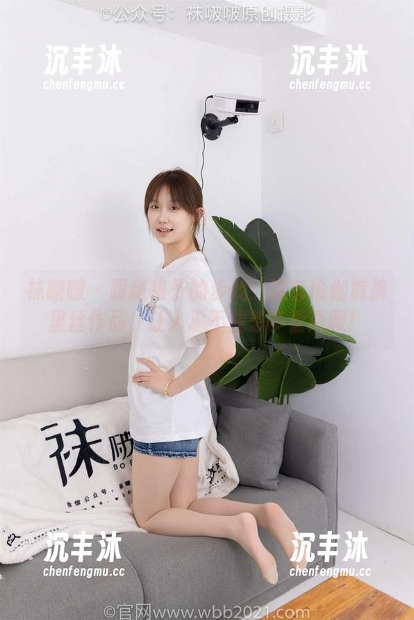 袜啵啵 - 跟随稚予的步伐:这套瑜伽裤裤里丝作品,让人忍不住想多看两眼! 袜啵啵 - 跟随稚予的步伐:这套瑜伽裤裤里丝作品,让人忍不住想多看两眼!