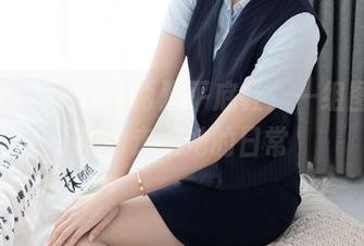 袜啵啵 – 芝士的两双平底鞋：一组图片，带你走进她的日常