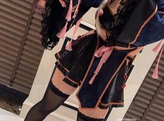 贝贝琪Becky奶牛图包：当牛与人碰撞，能擦出什么火花？