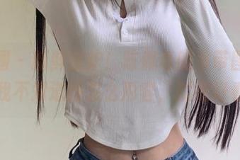 微密圈 – 新鲜出炉！陈佩奇的吊带图，虽然我不知道该怎么形容，就是好看！