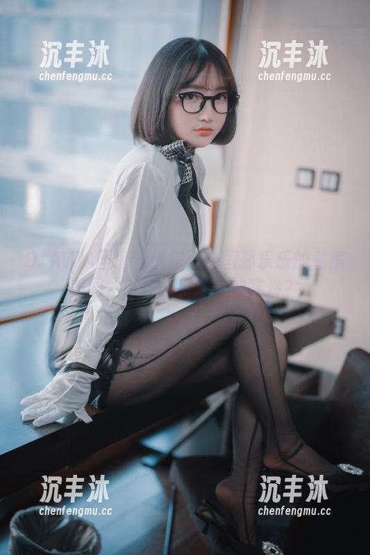 DJAWA圣诞特别篇:韩国孙乐乐的私房美图,谁还在乎冬天的寒冷? DJAWA圣诞特别篇:韩国孙乐乐的私房美图,谁还在乎冬天的寒冷?